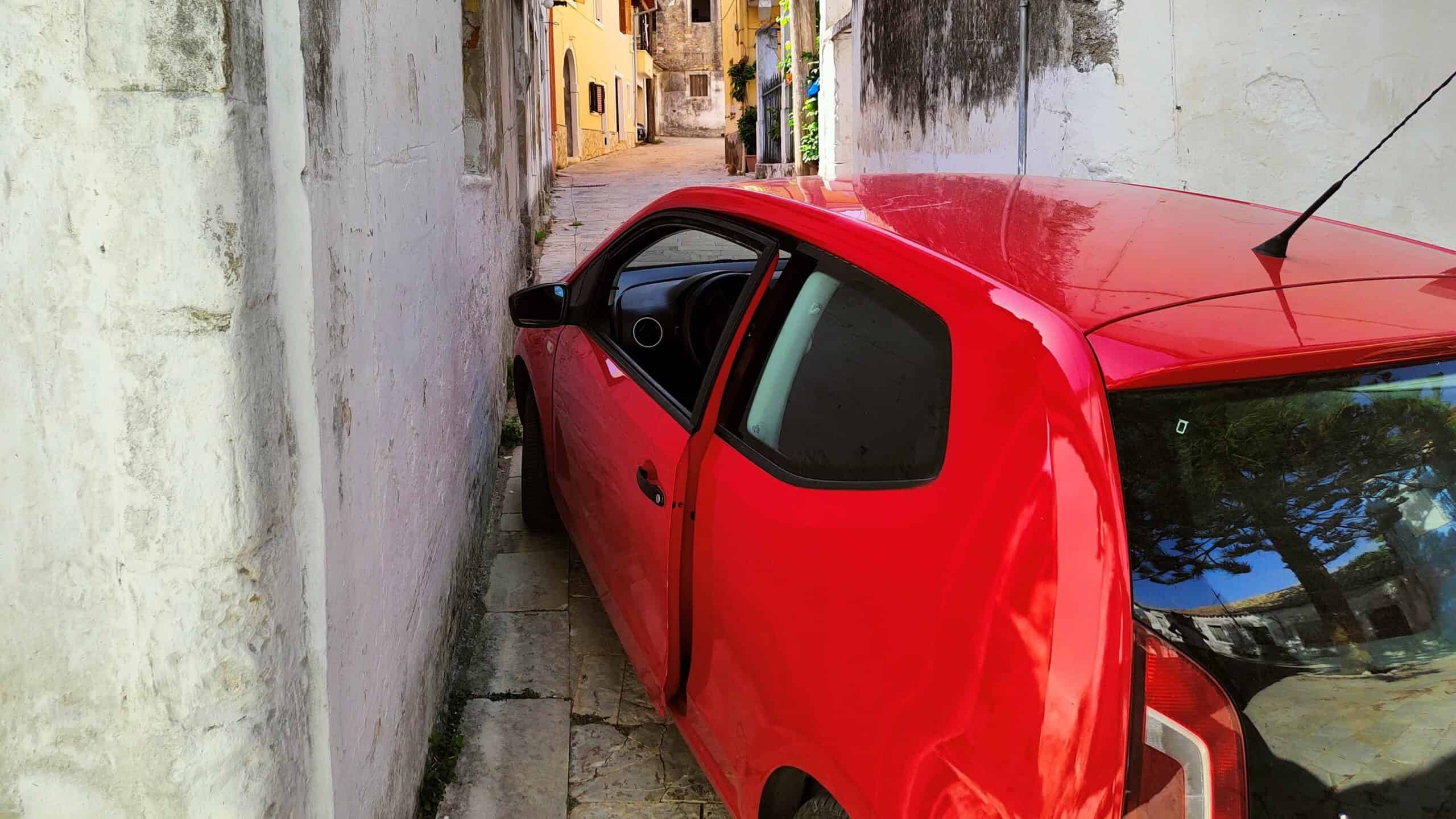 Wypożyczalnie samochodów na Korfu, czyli gdzie wynająć auto i ile to kosztuje?